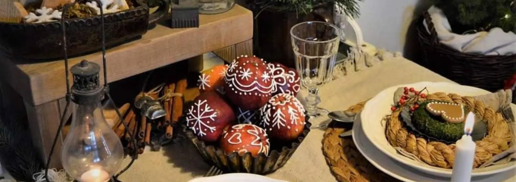 10 bizarre christmas traditions around the world how many have you inside christmas dinner centerpiece crossword clue 10 Bizarre Christmas Traditions Around The World—How Many Have You inside Christmas Dinner Centerpiece Crossword Clue