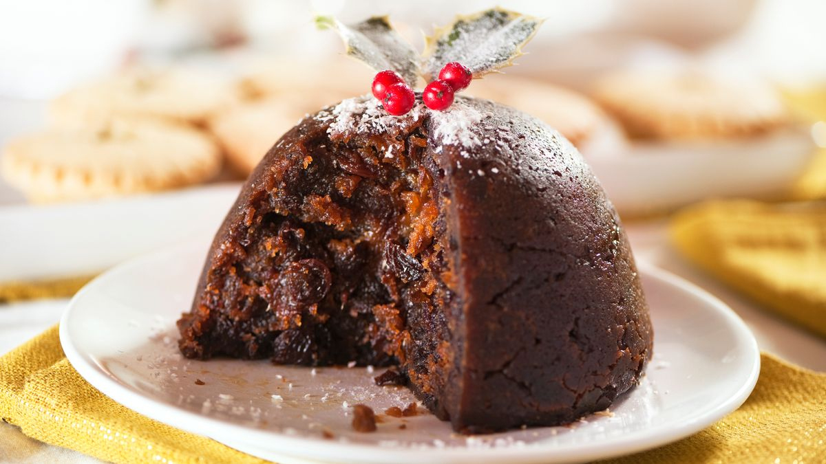 mary berry shares delicious christmas pudding recipe with boozy intended for christmas pudding fruit crossword Mary Berry Shares Delicious Christmas Pudding Recipe - With Boozy intended for Christmas Pudding Fruit Crossword