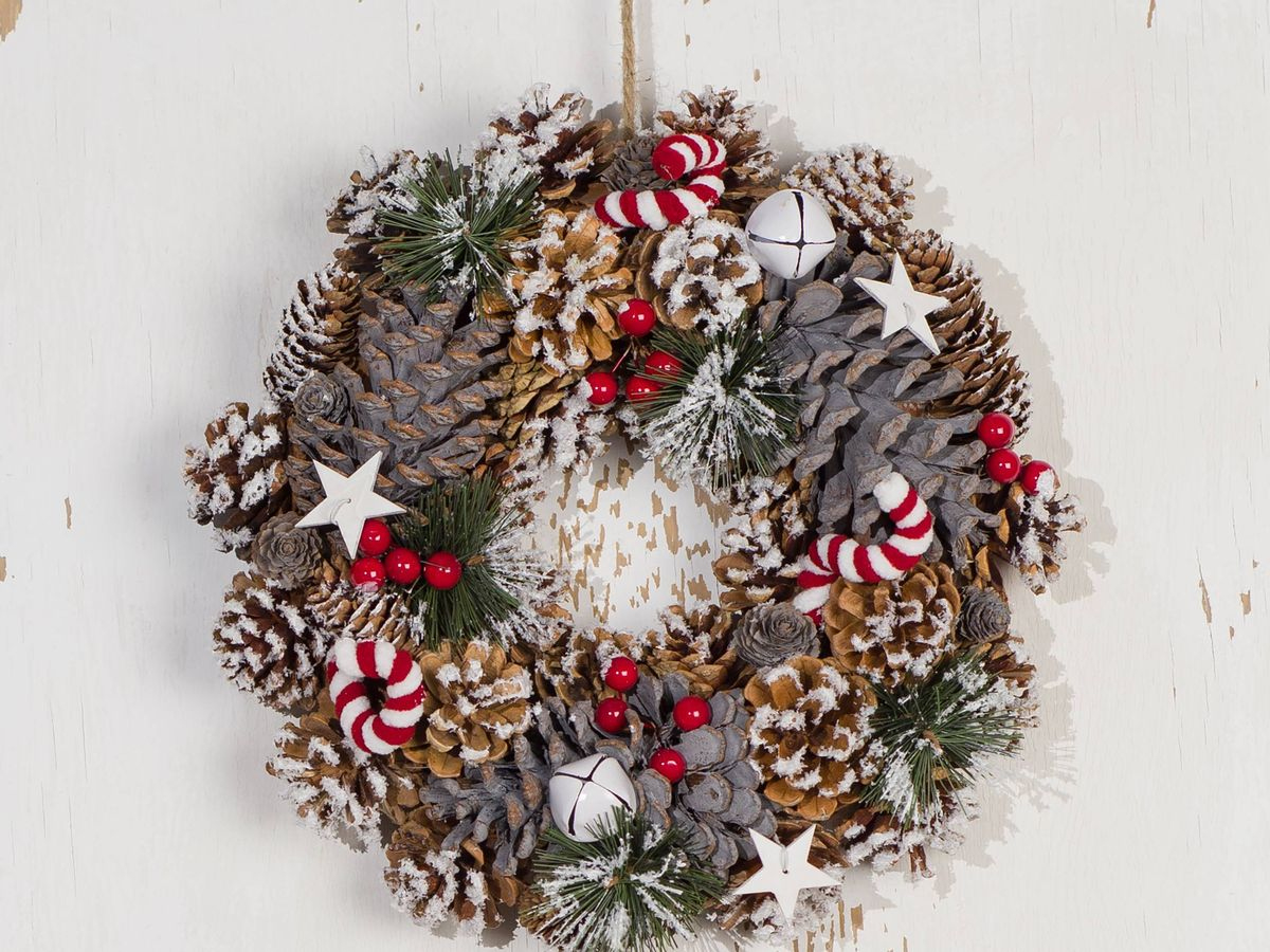 shoppers highly recommend bunches lovely christmas wreaths within christmas wreath material daily crossword Shoppers 'Highly Recommend' Bunches' 'Lovely' Christmas Wreaths within Christmas Wreath Material Daily Crossword