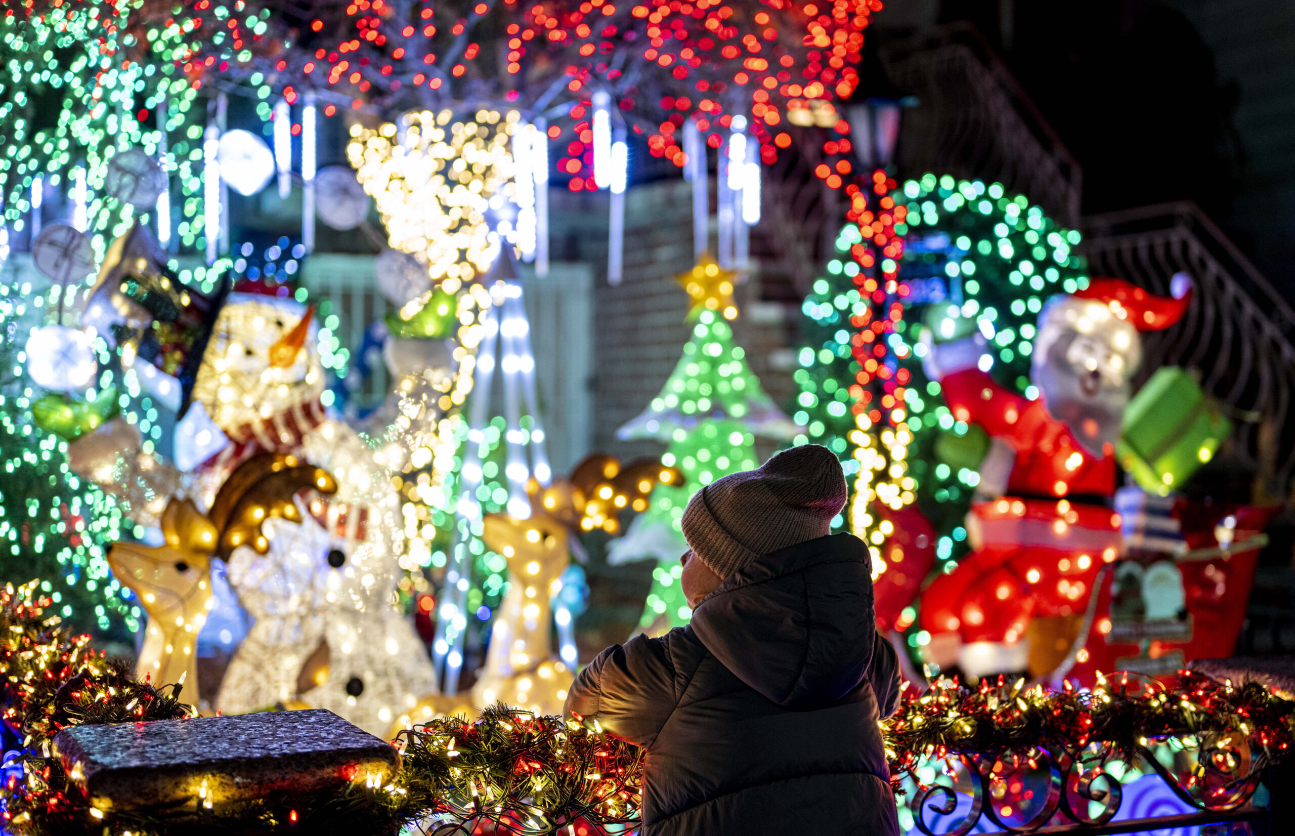 the lights of christmas 2022 the atlantic for kansas city christmas tree crossword clue scaled The Lights Of Christmas 2022 - The Atlantic for Kansas City Christmas Tree Crossword Clue